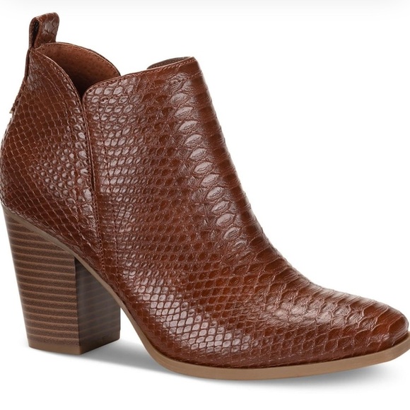 Sun + Stone Shoes - Sun + Stone Textured Brown Ankle Booties